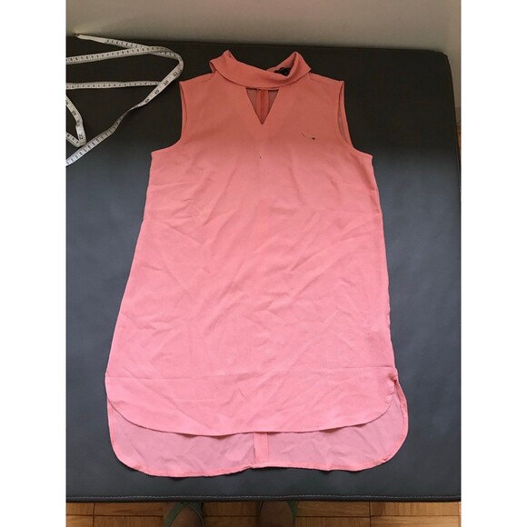 Cherokee Pink Size S Chiffon Reverse Collared Cutout Sleeveless Blouse Top Shirt - Picture 2 of 8